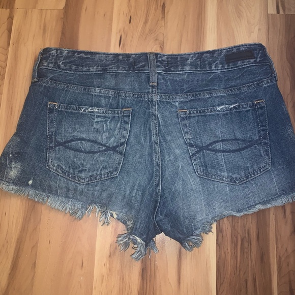 Abercrombie and Fitch shorts - Picture 2 of 3
